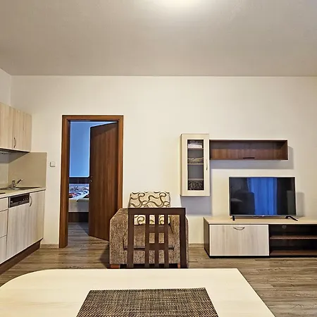 شقة Rezac روكيتنسي ناد جيزيرو